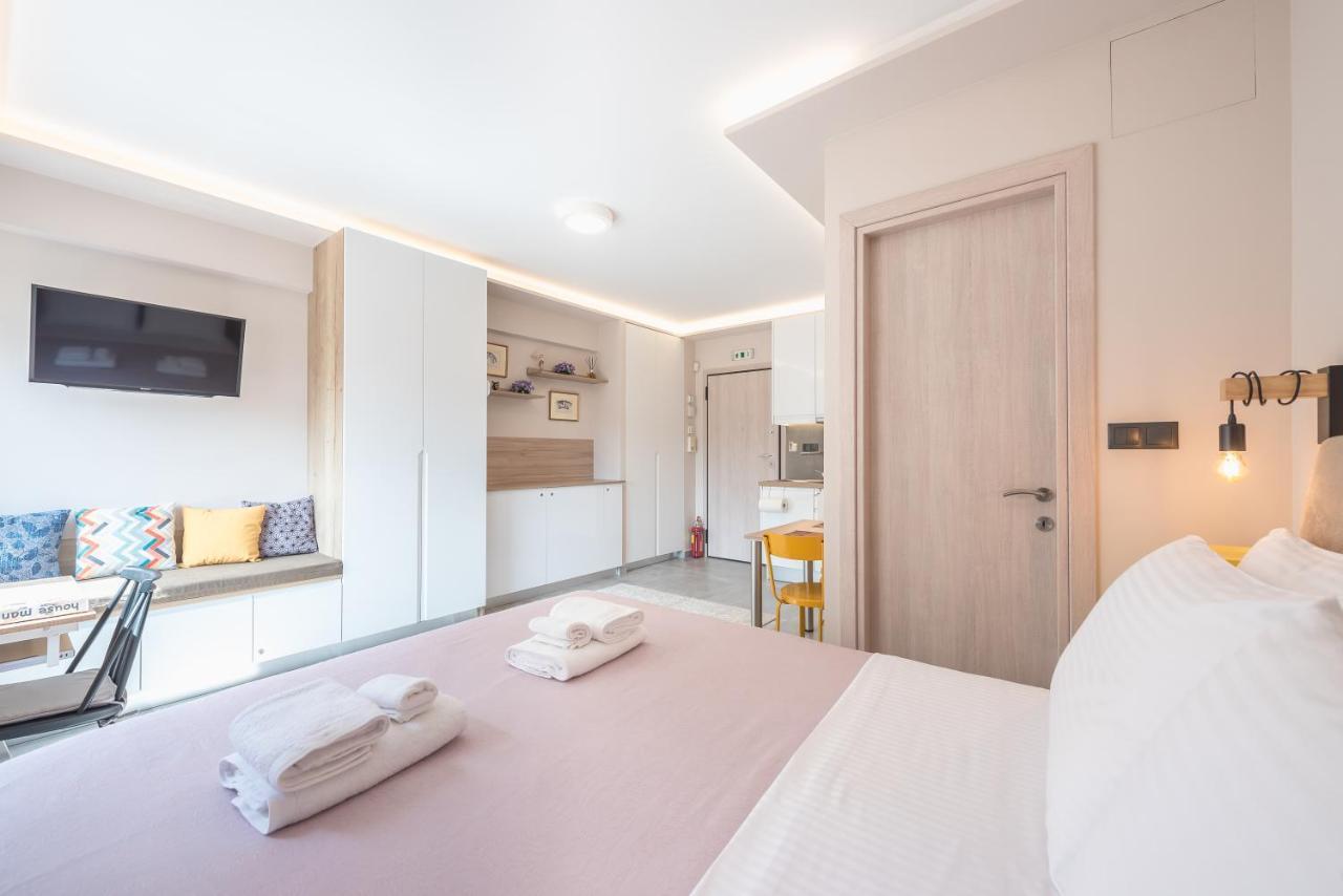 ✰Bright, Renovated, Spacious And Cosy Studio✰ Афины Экстерьер фото